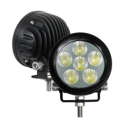 9ワット3&quot; SUVのトラクターのためのLEDのオフロード ライトのあたりの点